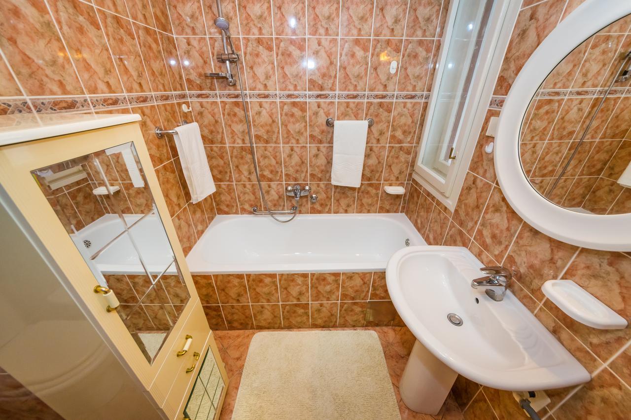 Apartman Verdi Zara Esterno foto