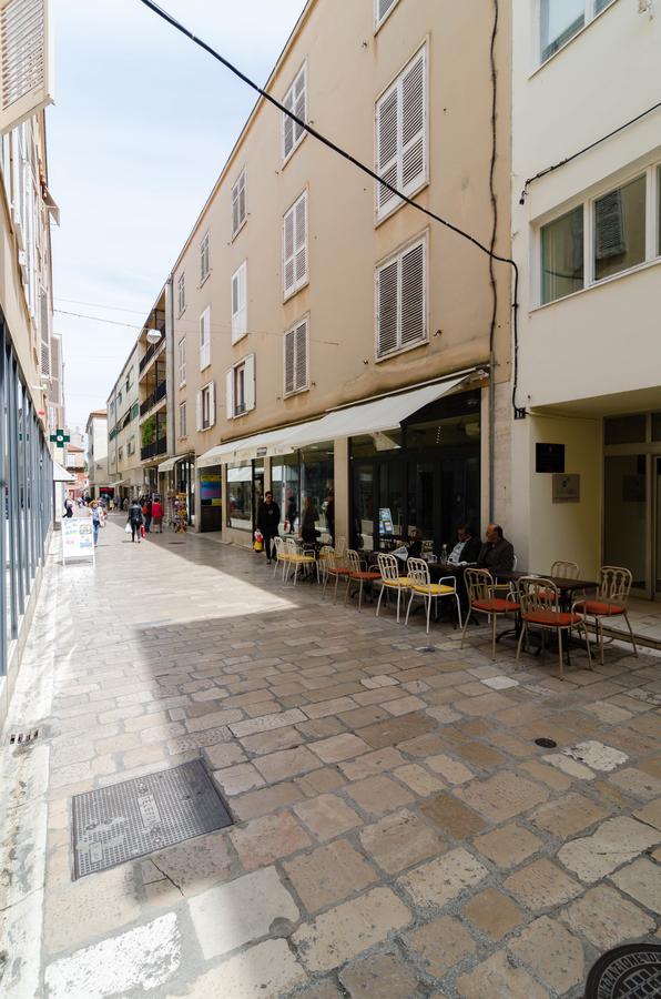 Apartman Verdi Zara Esterno foto